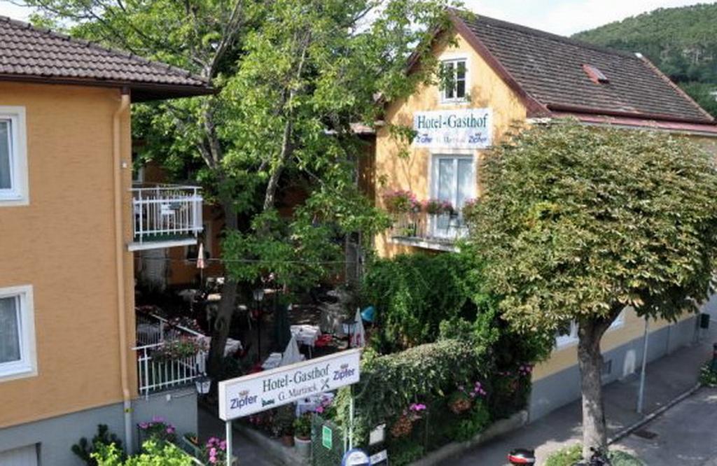 Hotel-Gasthof Martinek Baden Luaran gambar