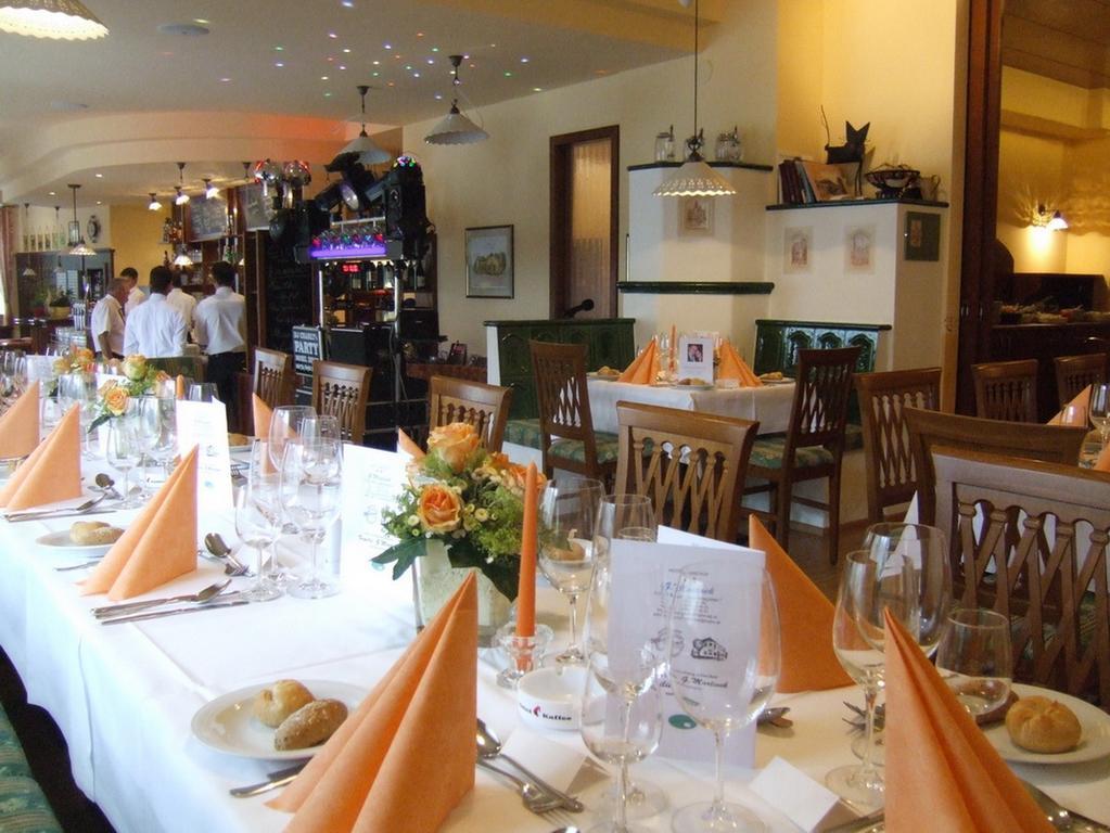 Hotel-Gasthof Martinek Baden Luaran gambar