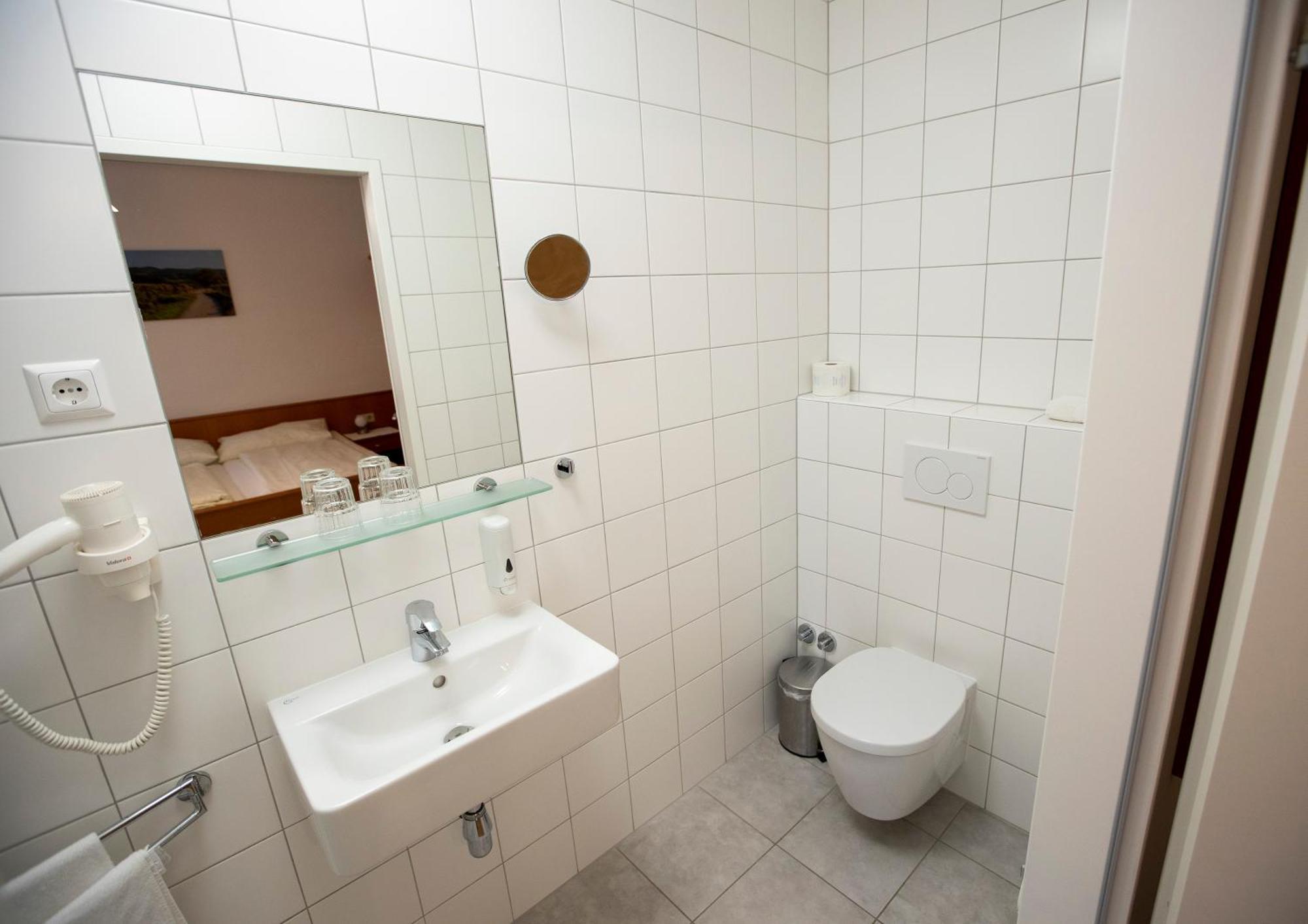 Hotel-Gasthof Martinek Baden Luaran gambar